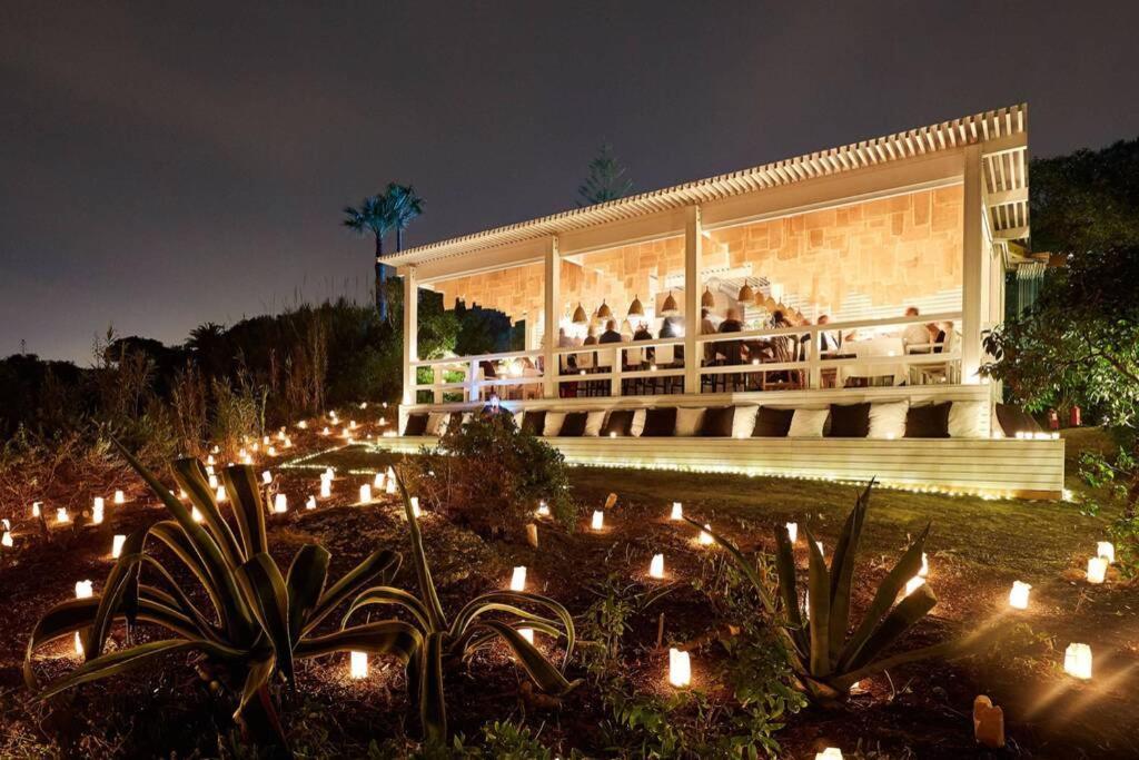 Beach Villa With Ocean View And Rooftop Cinema 기아 외부 사진