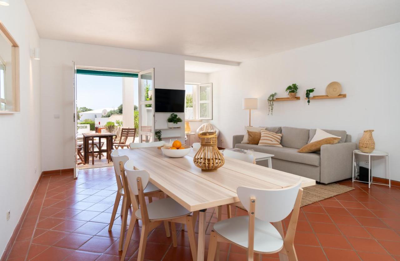 Beach Villa With Ocean View And Rooftop Cinema 기아 외부 사진
