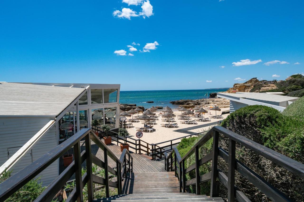 Beach Villa With Ocean View And Rooftop Cinema 기아 외부 사진